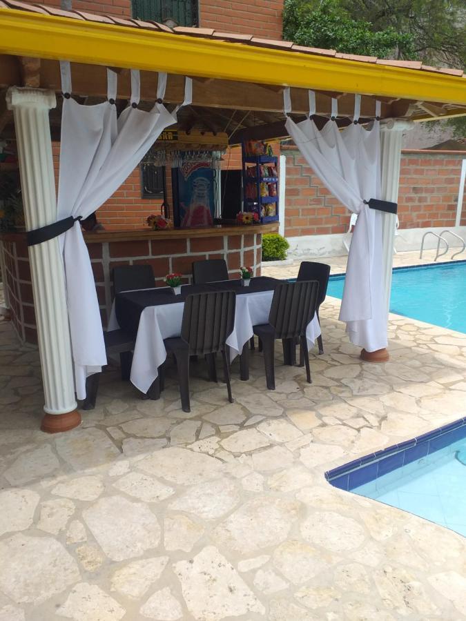 Hotel Boutique Los Gentiles Santa Fe de Antioquia Εξωτερικό φωτογραφία