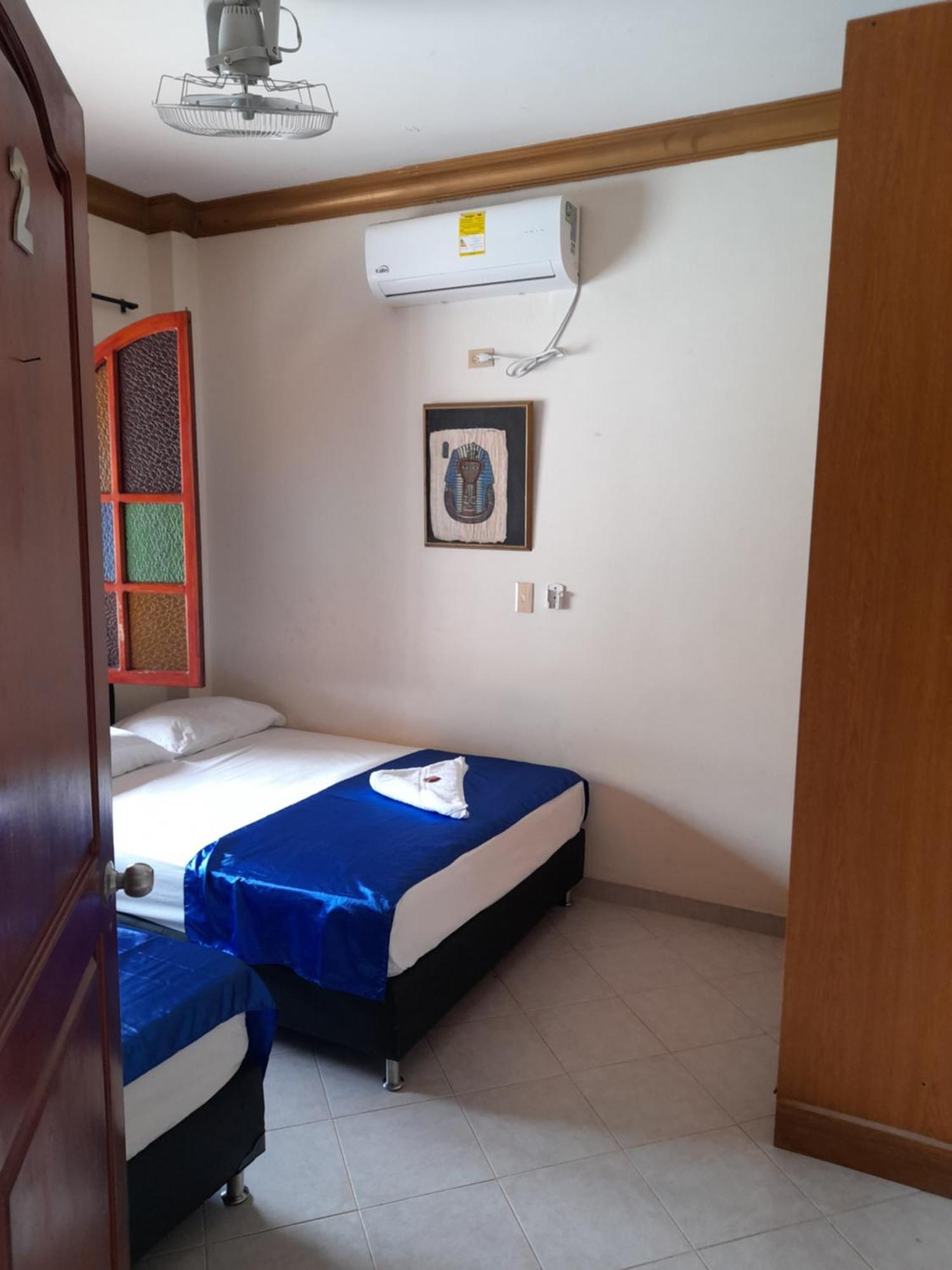 Hotel Boutique Los Gentiles Santa Fe de Antioquia Δωμάτιο φωτογραφία